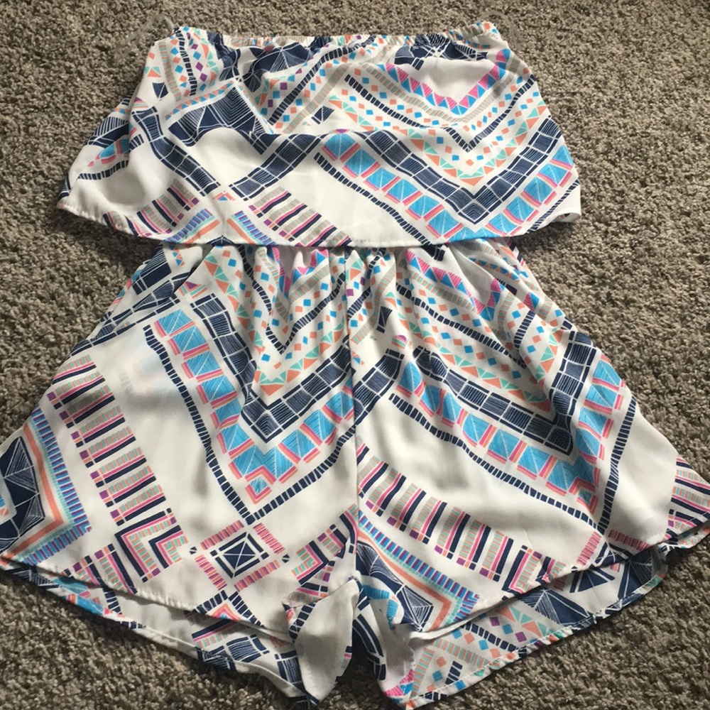 Strapless romper
